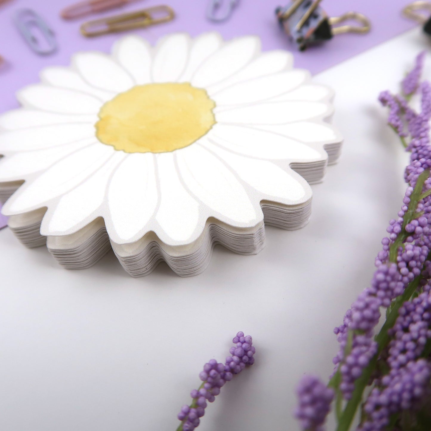 Daisy Shaped Memopad - Stationery
