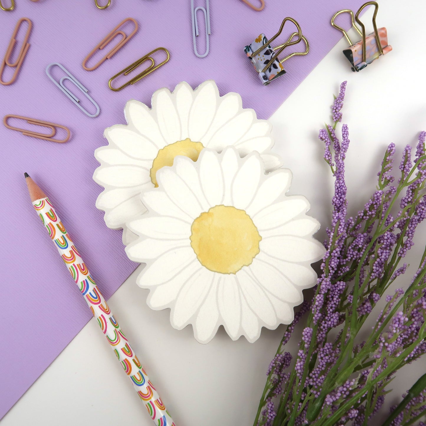 Daisy Shaped Memopad - Stationery