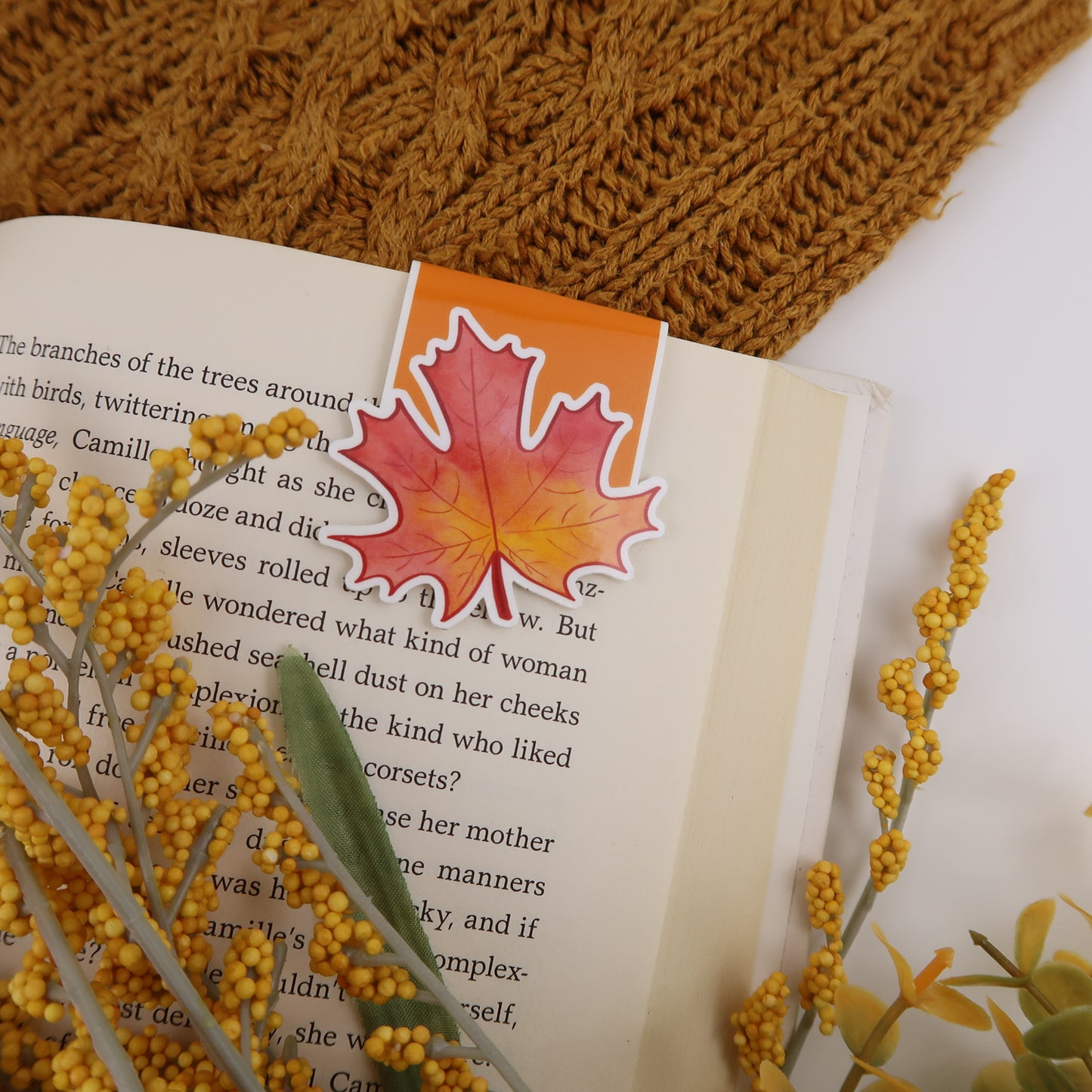Red Maple Leaf - Magnetic Bookmark