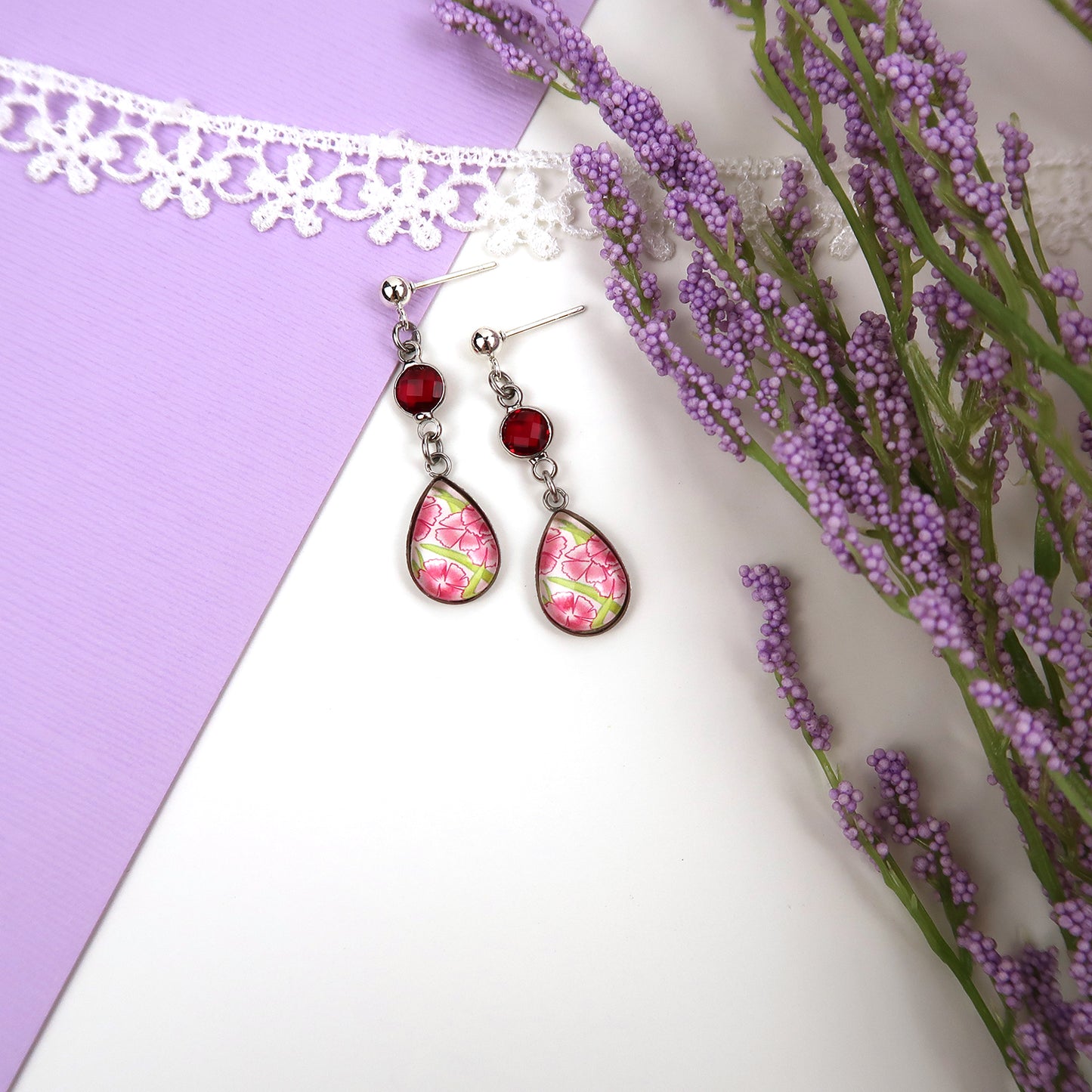 January Birth Flower Earrings - Carnations