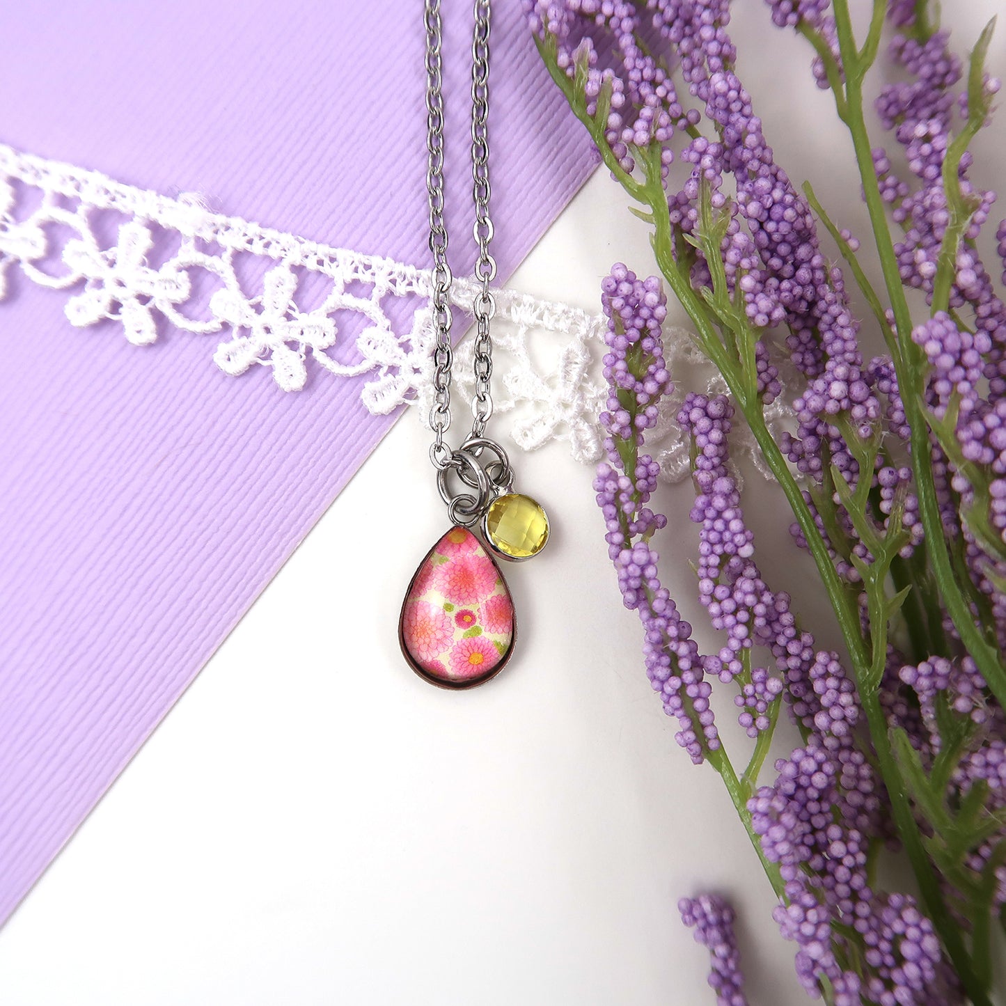 November Birth Flower Necklace - Chrysanthemums