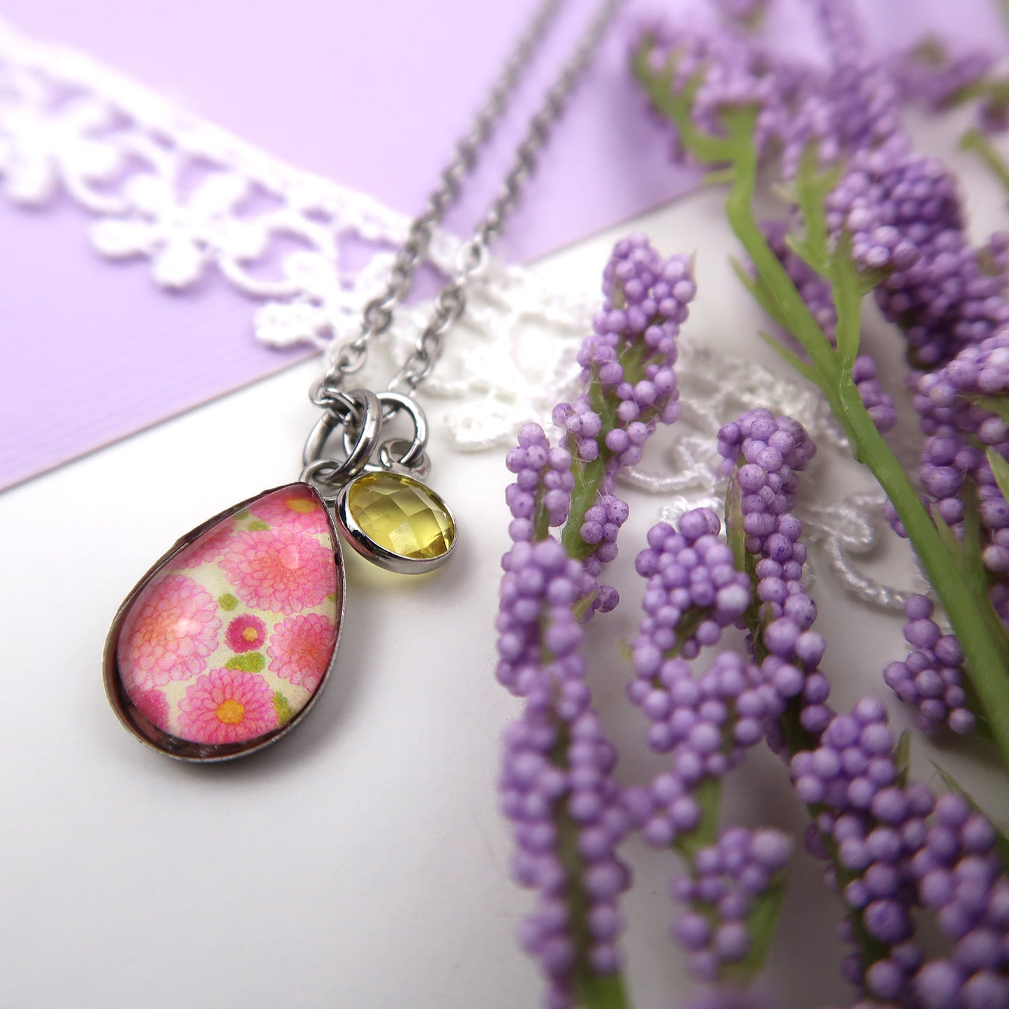 November Birth Flower Necklace - Chrysanthemums