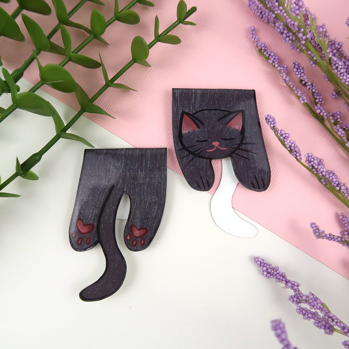 Black Cat Foldover - Magnetic Bookmark