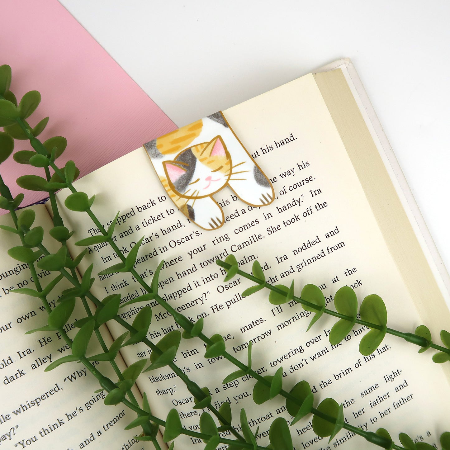 Calico Cat Foldover - Magnetic Bookmark