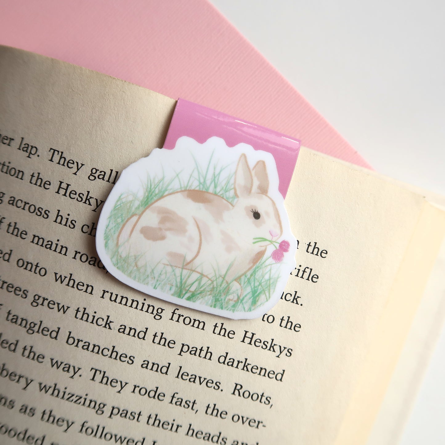 Clover Bunny - Magnetic Bookmark