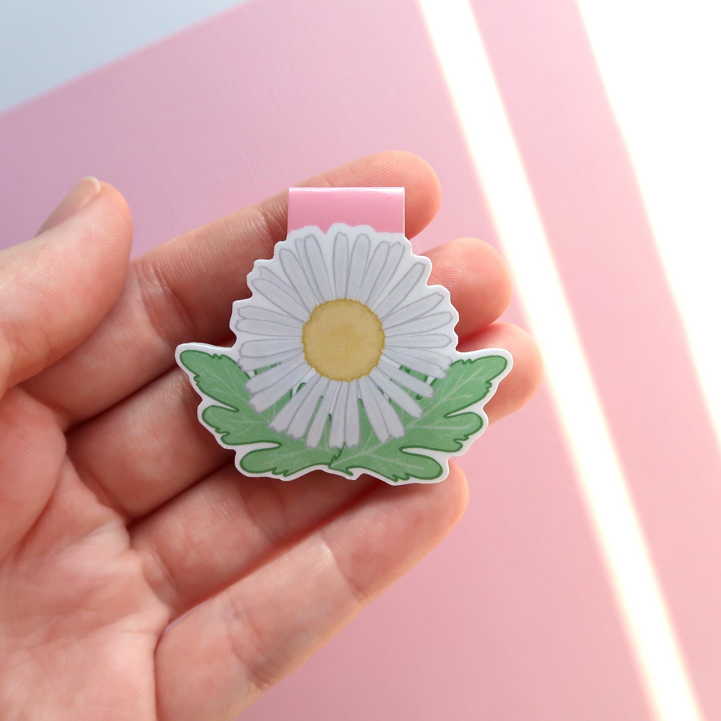 Daisy Flowers - Magnetic Bookmark