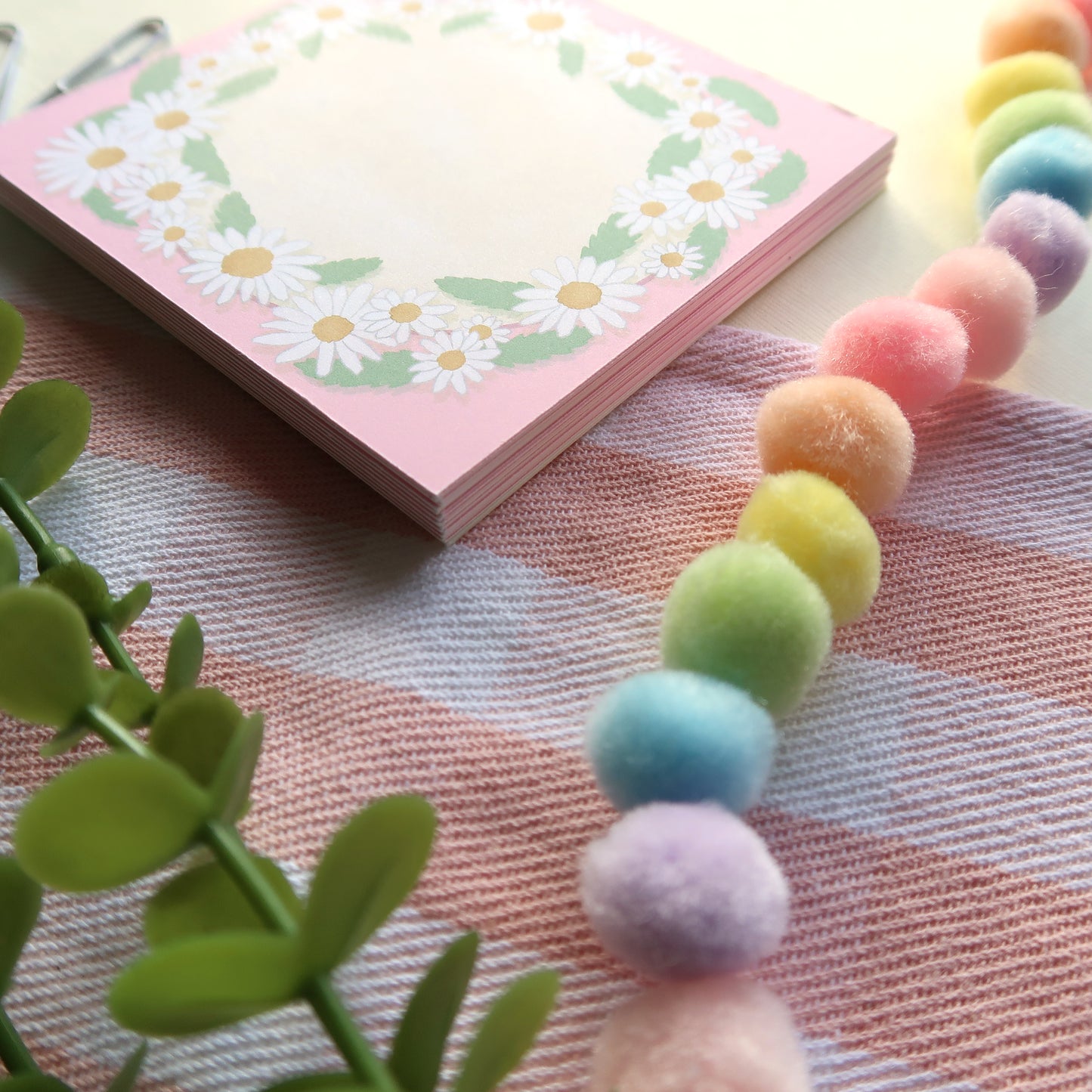 Daisy Ring Square Notepad - Stationery