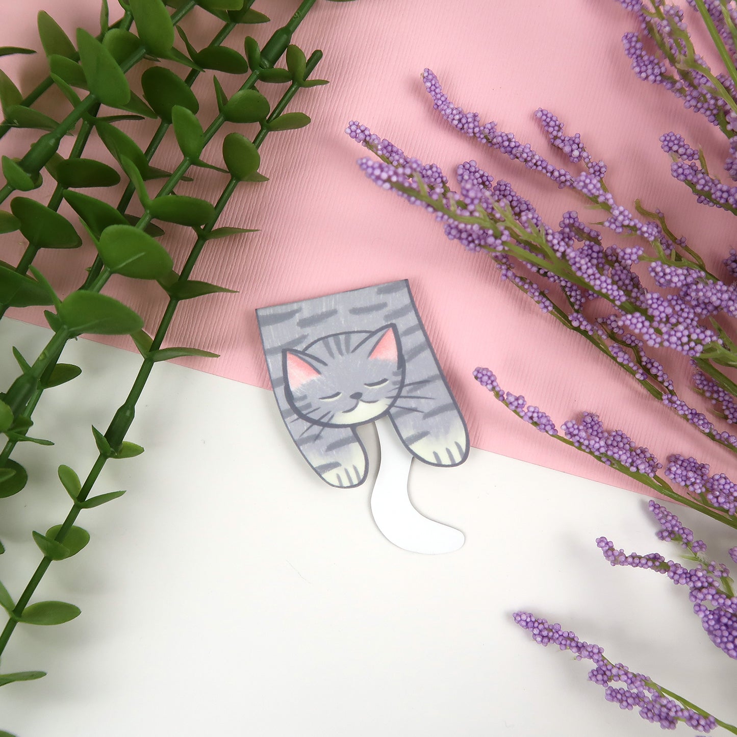 Gray Tabby Foldover - Magnetic Bookmark