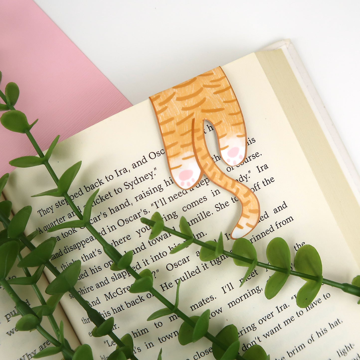 Orange Tabby Foldover - Magnetic Bookmark