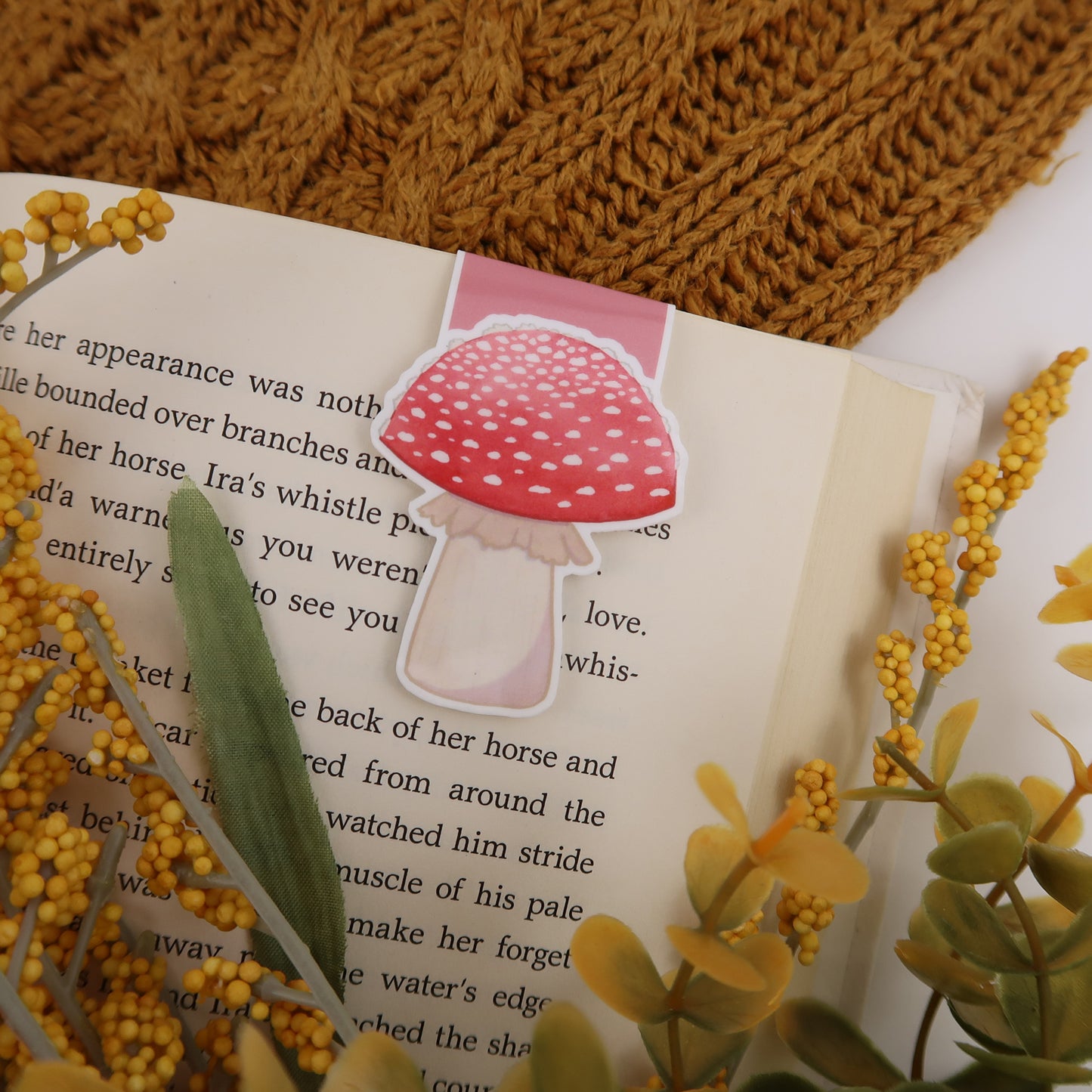 Red Toadstool Mushroom - Magnetic Bookmark