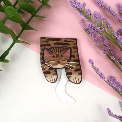 Brown and Black Tabby Cat Foldover - Magnetic Bookmark