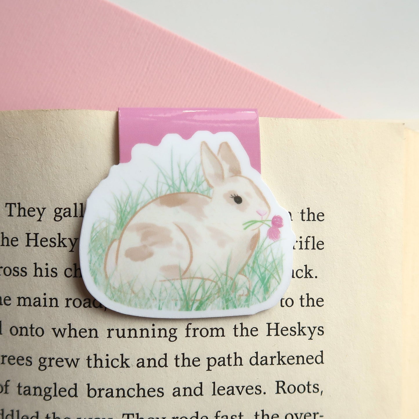 Clover Bunny - Magnetic Bookmark