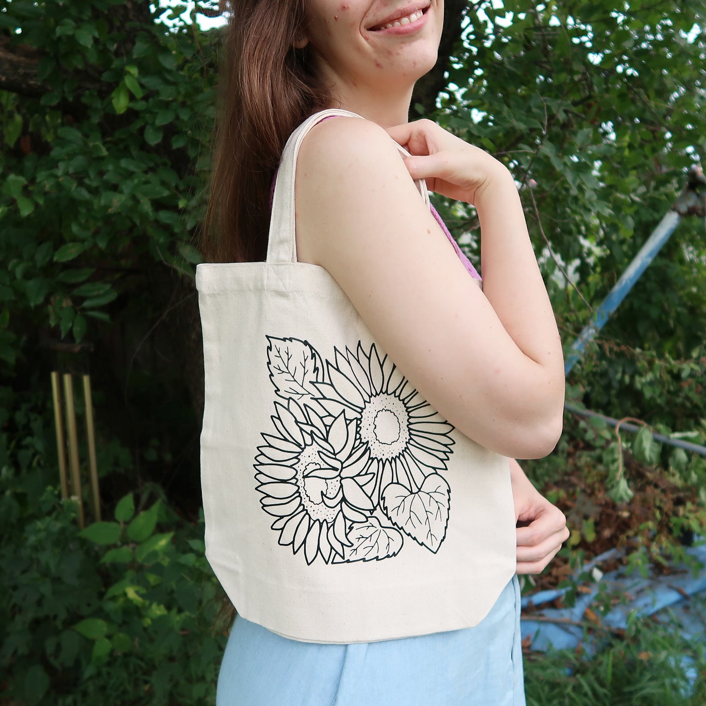 Sunflowers Minimalist Canvas Tote Bag - No Pockets